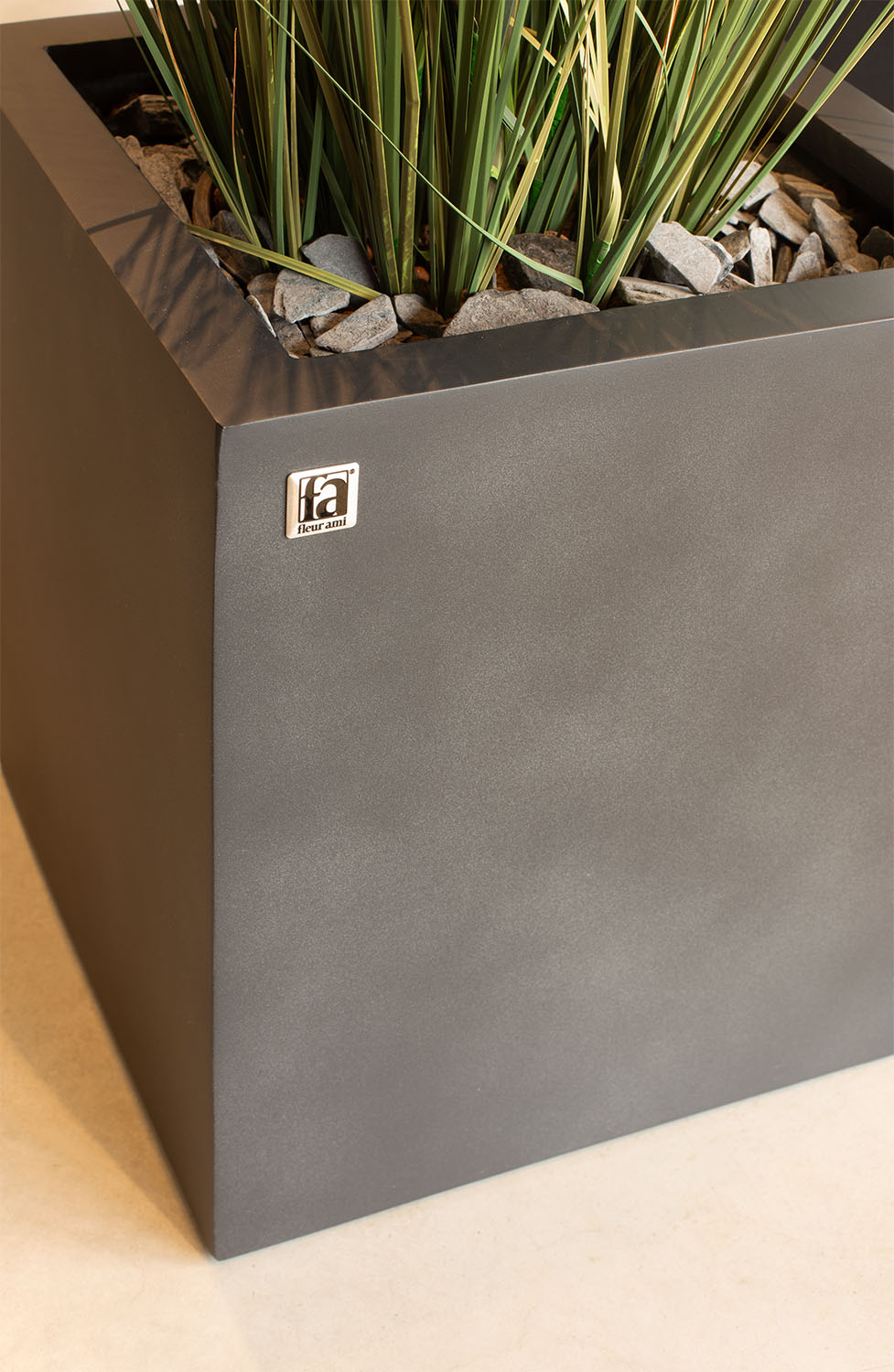 Division Lite Pflanzwürfel, 30 x 30 x 34 cm, concrete anthrazit