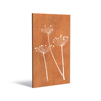 Sichtschutz aus Cortenstahl mit Motiv Blume..