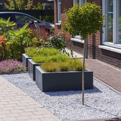 Pflanzkübel aus Fiberglas (Kunststoff) für Ihren Garten oder Terrasse.