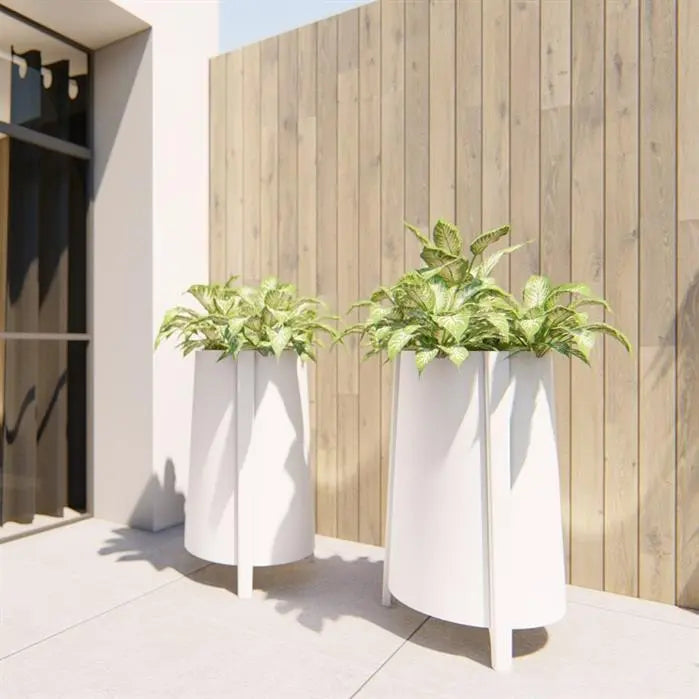 Pflanzkübel aus Aluminium für Ihren Garten oder Terrasse.