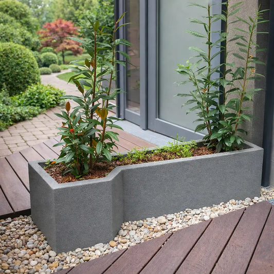 Pflanzkübel, eine Sonderform, aus Hartschaumkernplatte für Ihre Terrasse oder Garten.